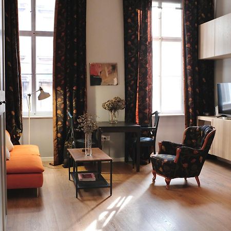Central Dainty - Boutique Apartment In Zagreb City Centre ภายนอก รูปภาพ
