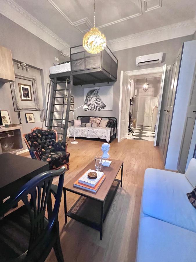Central Dainty - Boutique Apartment In Zagreb City Centre ภายนอก รูปภาพ