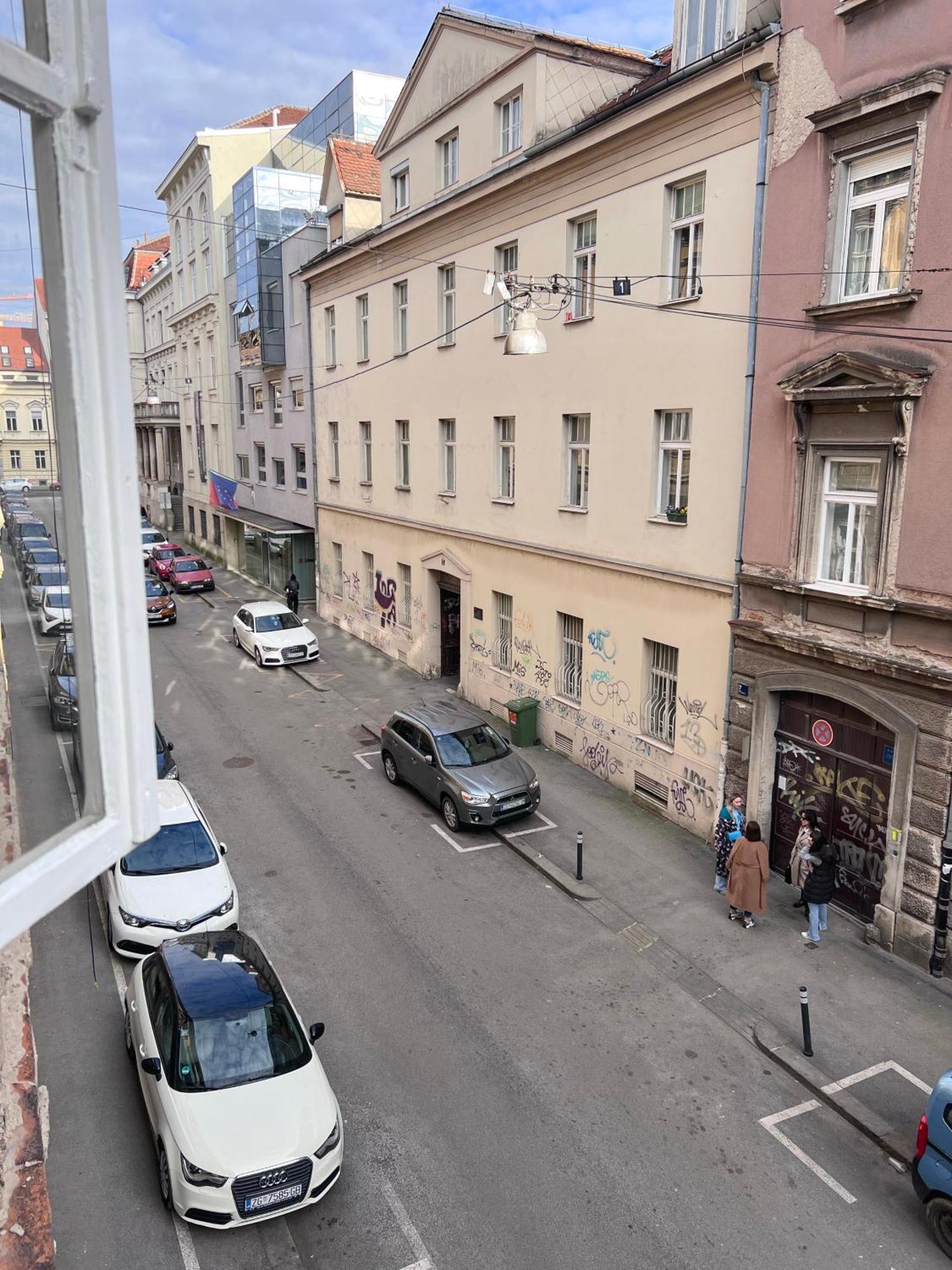 Central Dainty - Boutique Apartment In Zagreb City Centre ภายนอก รูปภาพ