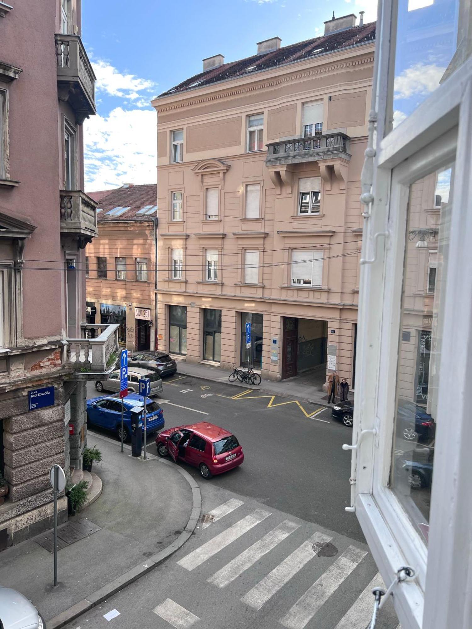 Central Dainty - Boutique Apartment In Zagreb City Centre ภายนอก รูปภาพ